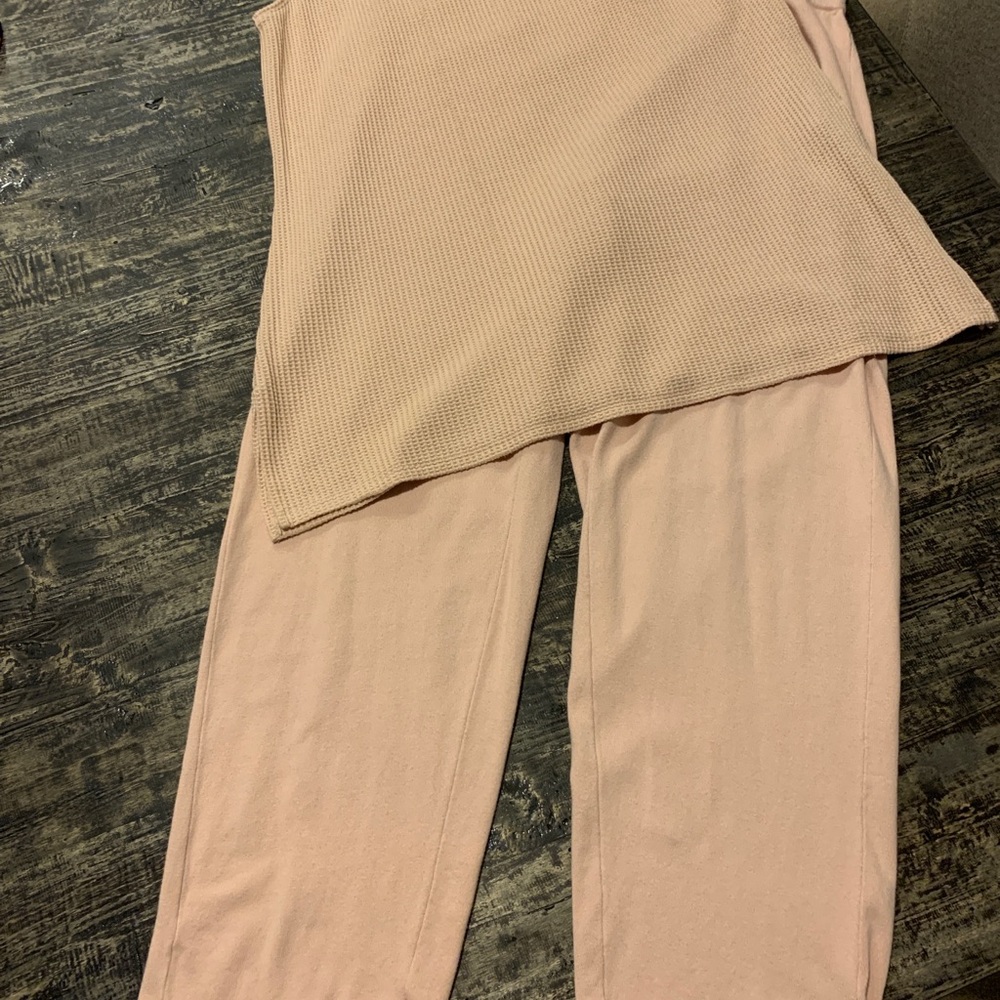 Chicos cashmere pants and pink thermal tank tunic. Worn once. 3 or 14 or XL